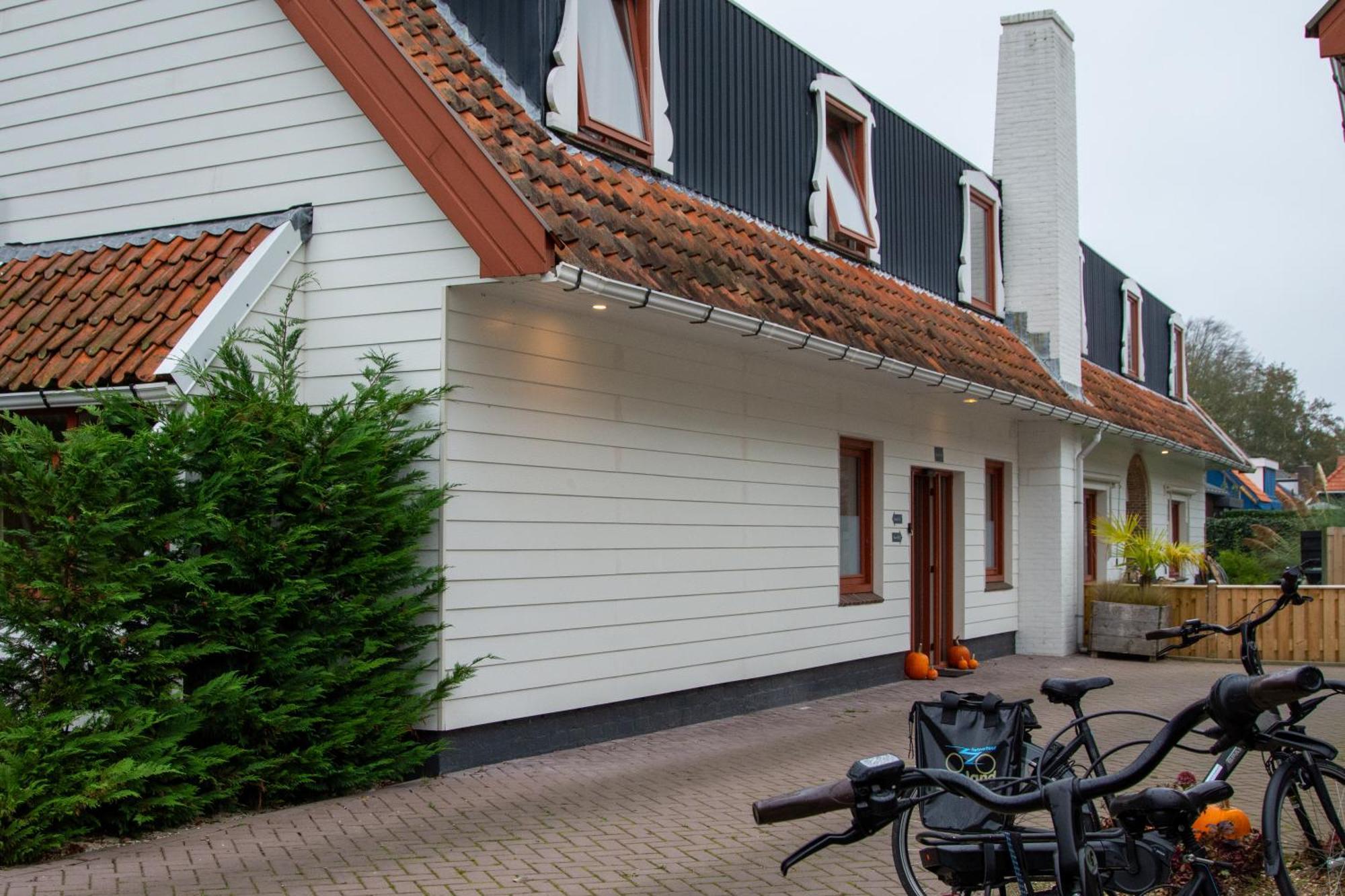 Strandhotel De Logerij Renesse Exterior foto